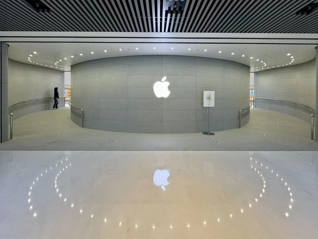 Apple's Upcoming Foldable iPhone: What We Know About Its Design and Price