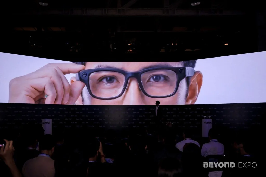 iFlytek Unveils 40g AI Glasses with Advanced Interaction and Noise-Cancellation Features
